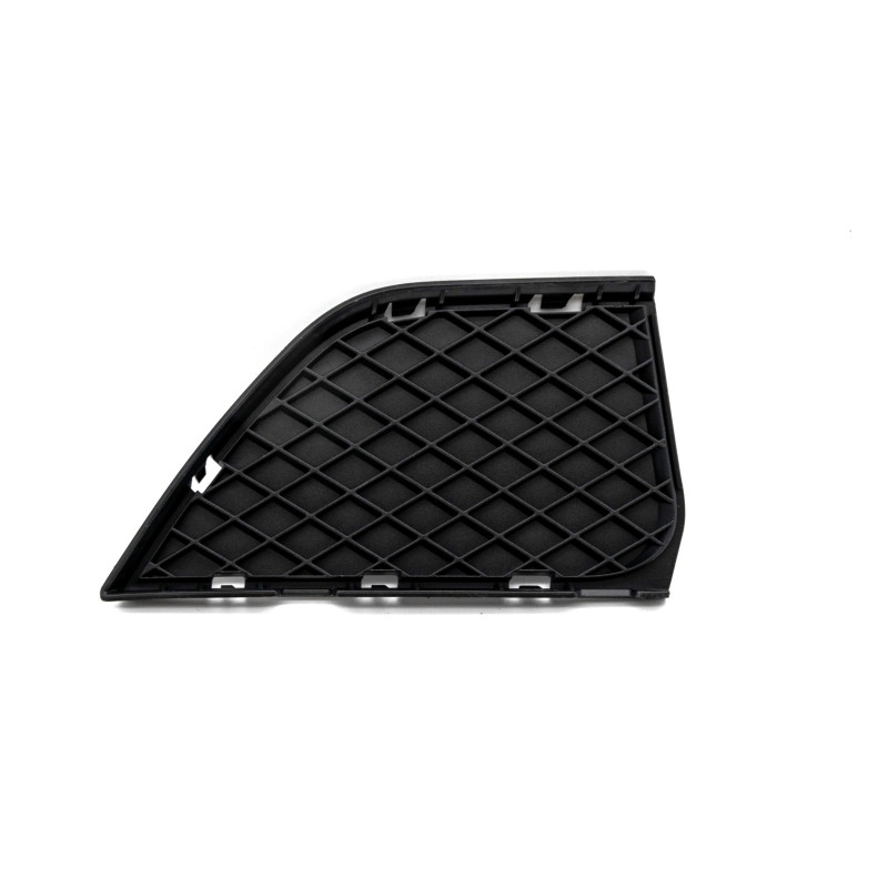 Closed grille, right side, BMW E83N Closed grille, right side, BMW E83N