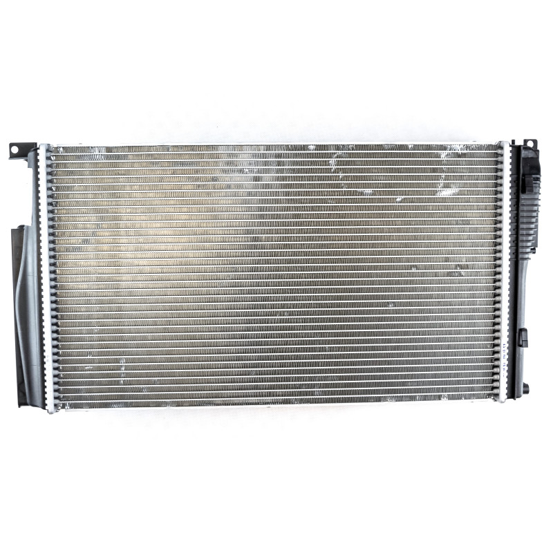 Chłodnica wody BMW F20 F22 F30 F32 F34 F36 i3  17117600511