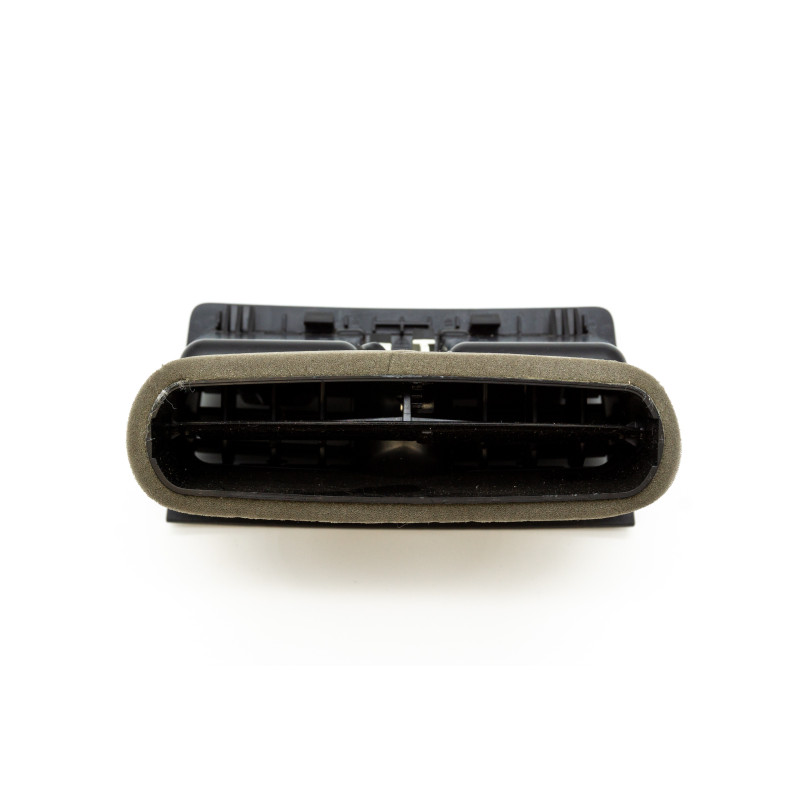 Kratka wlotu powietrza tylna BMW E90  64227210639