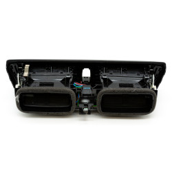 Kratka wlotu powietrza...