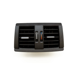 Kratka wlotu powietrza...