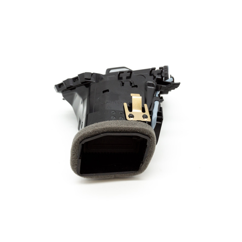 Kratka wlotu powietrza lewa BMW G20 G22 G82 i4  64226848617