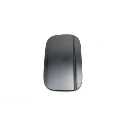 BMW E65 E66 fuel filler flap