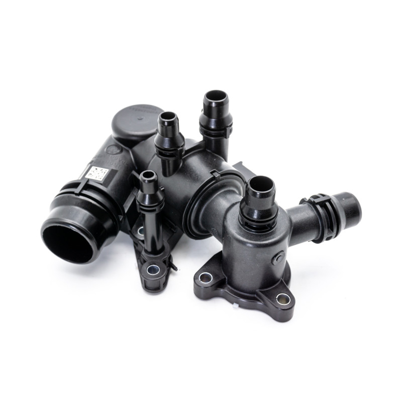 Sekundärthermostat des Kühlsystems BMW G01 Sekundärthermostat des Kühlsystems BMW G01