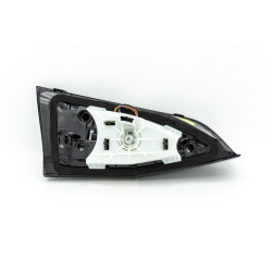 Lampa na pokrywie bagażnika prawa BMW U06 Active Tourer  63218494364