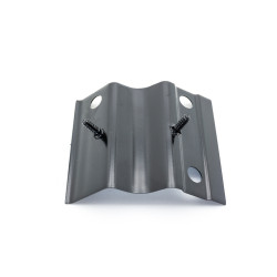 Reinforcement plate for right C-pillar BMW F31