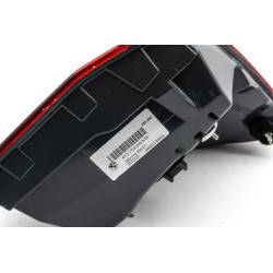 Lampa tylna lewa w błotniku BMW F10  63217203229