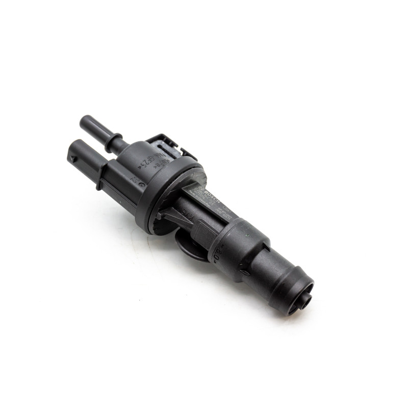 Zaw&oacute;r odpowietrzający zbiornika paliwa BMW F39 F45 F56 F48 F54 F55  13907621174