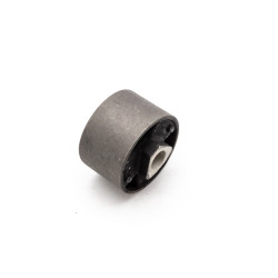 Tuleja wahacza BMW E24 E28  31129058819