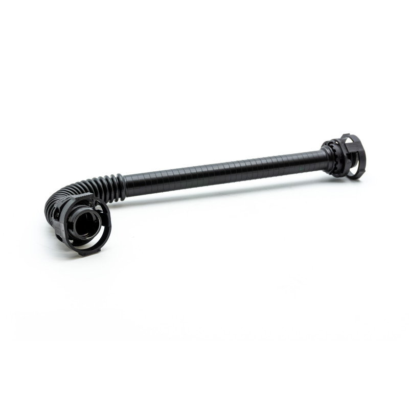 BMW F01 F02 G12 760i 760iX air connection hose BMW F01 F02 G12 760i 760iX air connection hose
