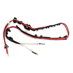 Batteriekabel Plus unter dem Boden BMW F90 G30