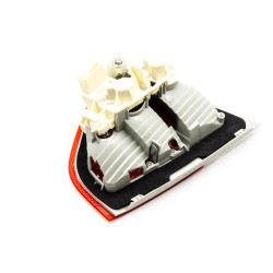 Lampa na pokrywie bagażnika lewa BMW E90 63216937459