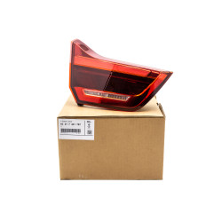 Lampa na pokrywie bagażnika OLED lewa BMW M4 F82  63217441787