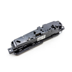 Panel obsługi przełączniki konsoli środkowej BMW M5 F90  61318076643