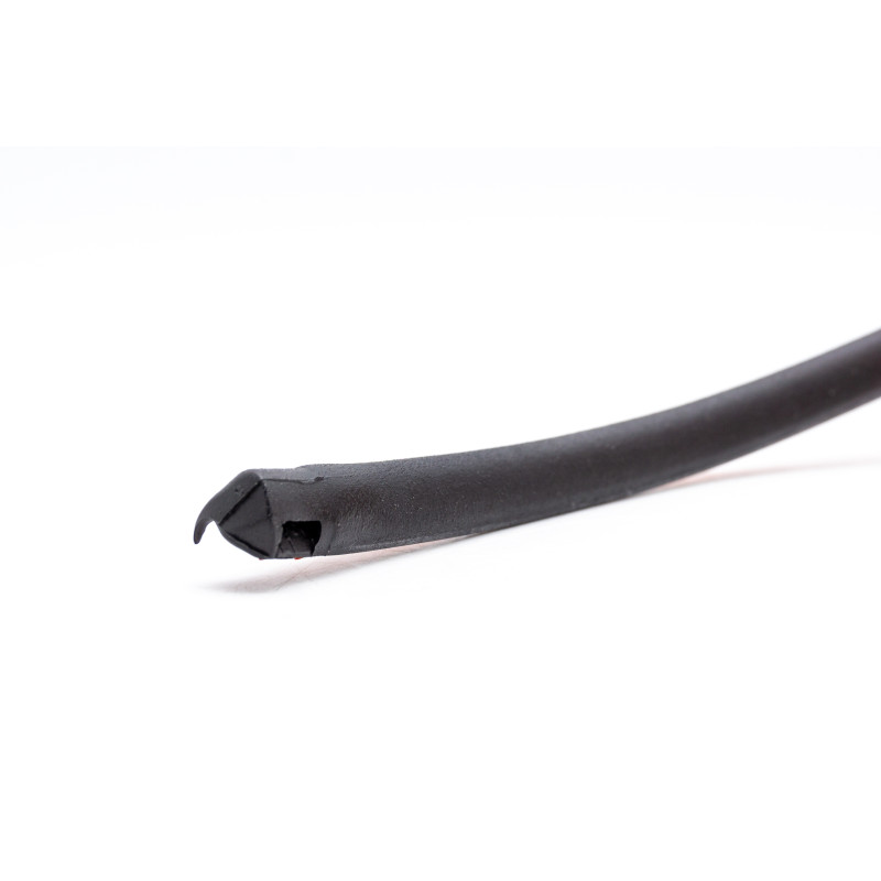 Front roof seal for BMW F06 F13