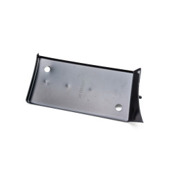 Reinforcement plate for left D-pillar BMW G05