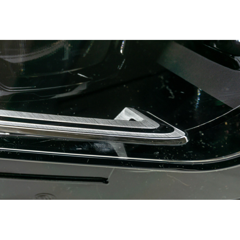 Reflektor lampa LED AHL prawa BMW U11  63115A64426