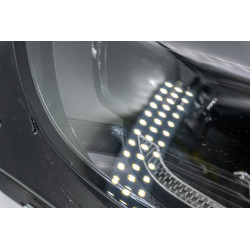 Reflektor lampa LED AHL lewa BMW G29  63115B41825