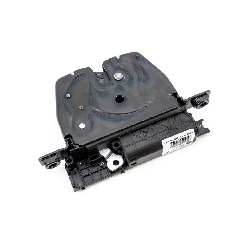 BMW E31 E84 tailgate lock BMW E31 E84 tailgate lock