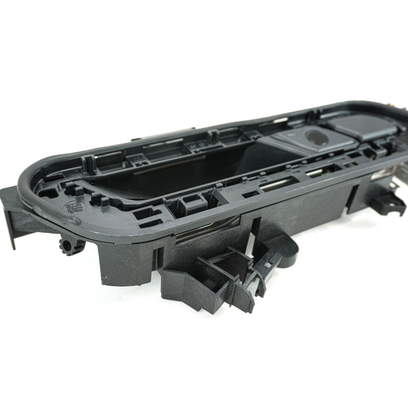 Right-hand outer door handle bracket BMW G70