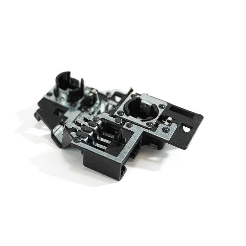 Gniazdo żarówki lampy bagażnika prawy BMW F46 63217413058 Gniazdo żarówki lampy bagażnika prawy BMW F46 63217413058
