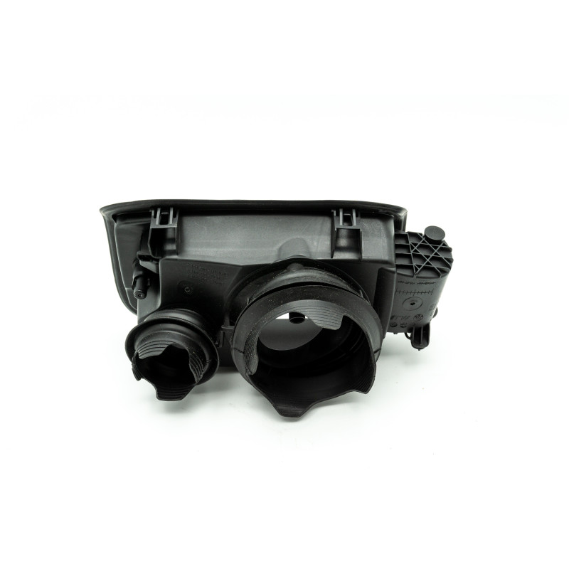 Fuel and AdBlue filler flap BMW F10