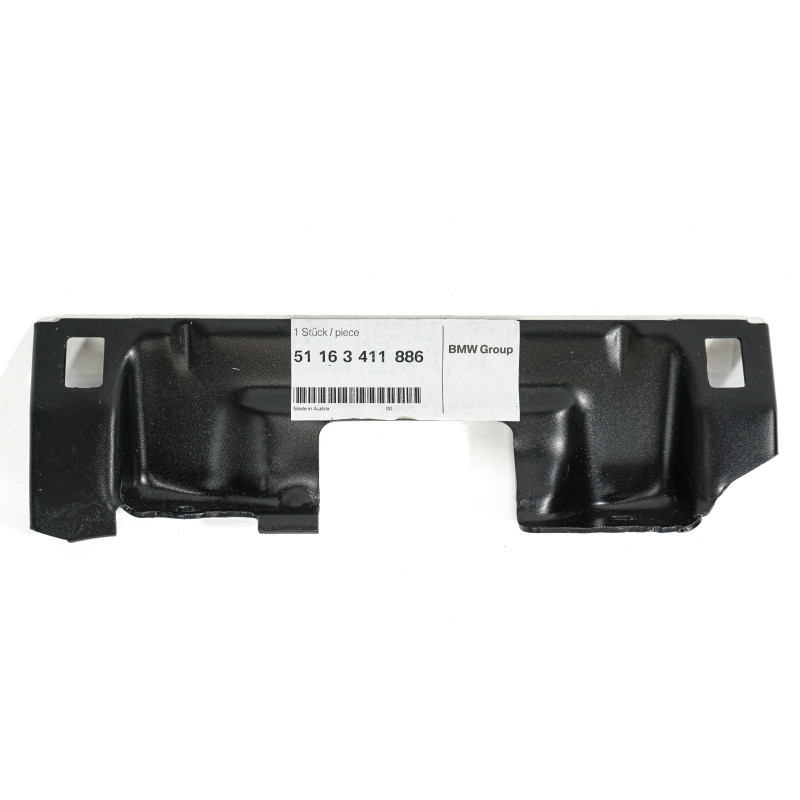 Front right passenger seat bracket BMW E83 Front right passenger seat bracket BMW E83