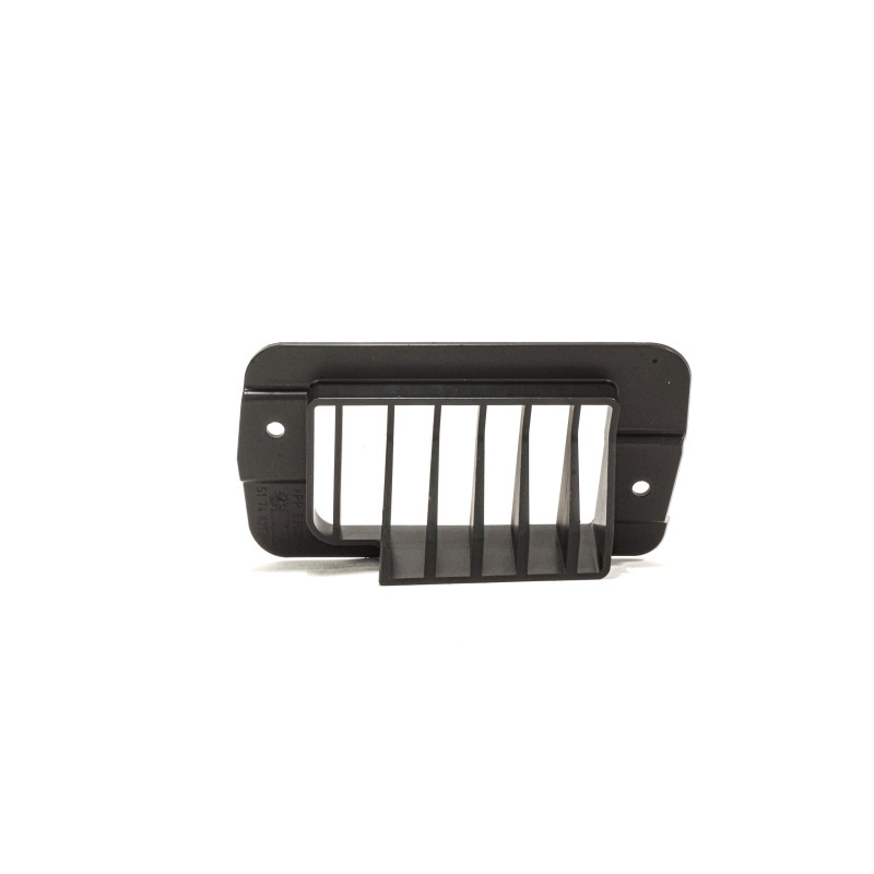 Kratka wydechu lewa BMW F01 F02 F06 51747984643 Kratka wydechu lewa BMW F01 F02 F06 51747984643