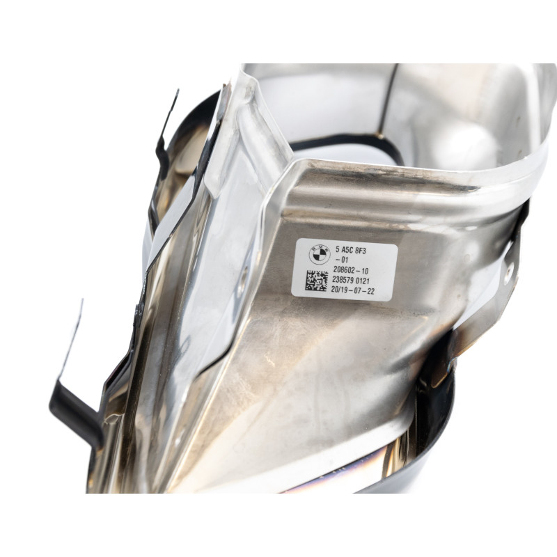 Osłona końcówki tłumika lewa BMW G05 G06 G07 czarna 51125A5C8F3 Osłona końcówki tłumika lewa BMW G05 G06 G07 czarna 51125A5C8F3