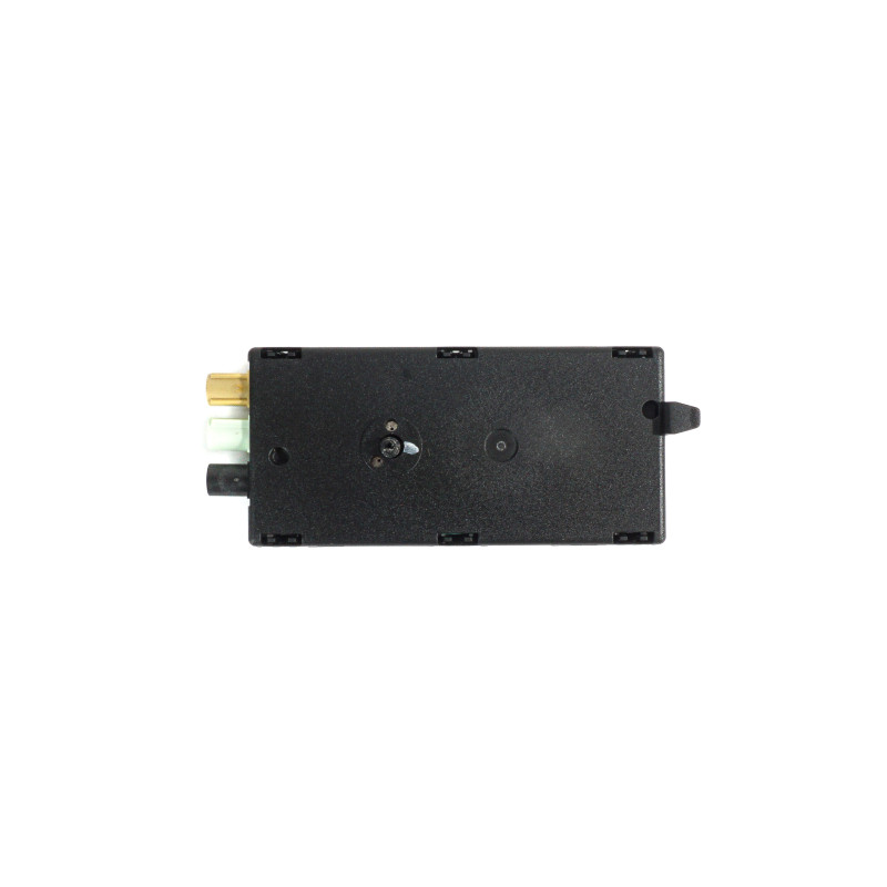 Wzmacniacz antenowy AM FM BMW F39