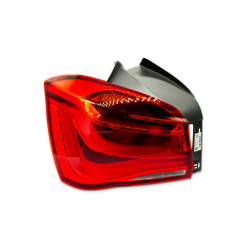 Lampa tylna lewa w błotniku BMW F20 F21 lift 63217359017