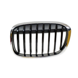 Kratka ozdobna lewa BMW F48 51117383363