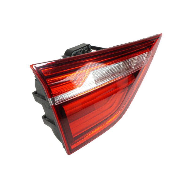 Lampa tylna w pokrywie bagażnika lewa BMW F26 Lampa tylna w pokrywie bagażnika lewa BMW F26