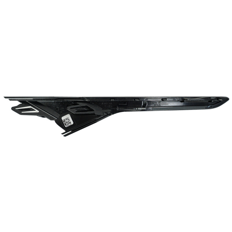 Air duct cover, right side wall, BMW F90