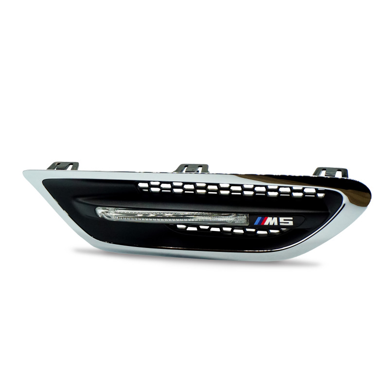 Kratka ozdobna boczna przednia prawa BMW F10 Kratka ozdobna boczna przednia prawa BMW F10