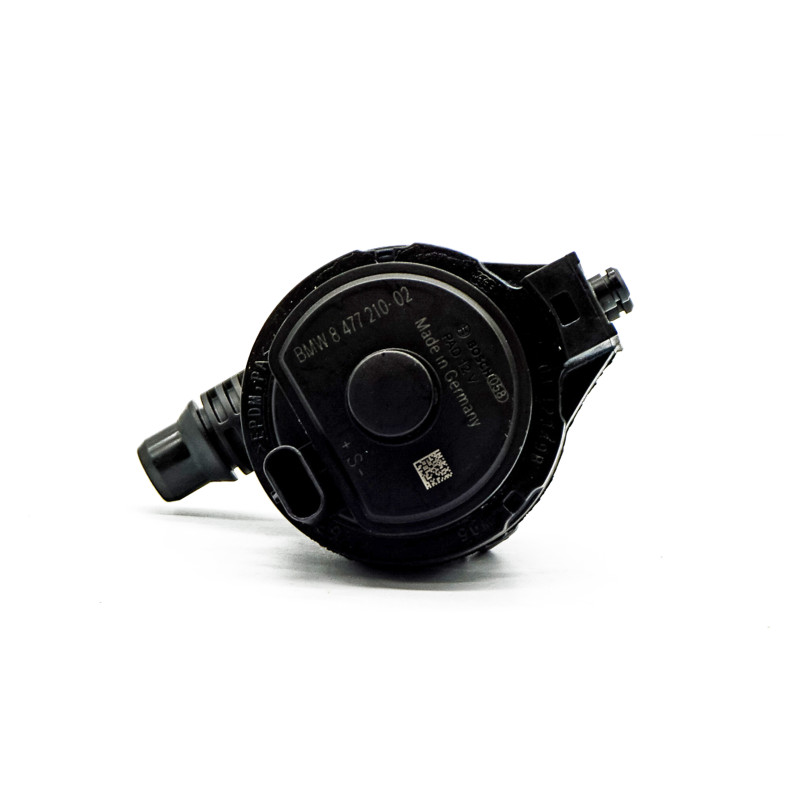 Additional coolant pump BMW G05