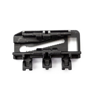 Zaczep dolna część BMW F10 F10N F11  51137238257