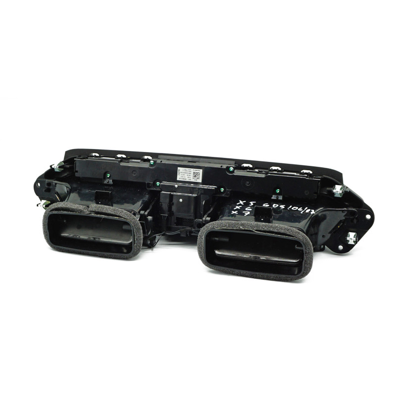 Control panel for the automatic air conditioning system in the BMW G05, G06 and G07 Control panel for the automatic air conditioning system in the BMW G05, G06 and G07