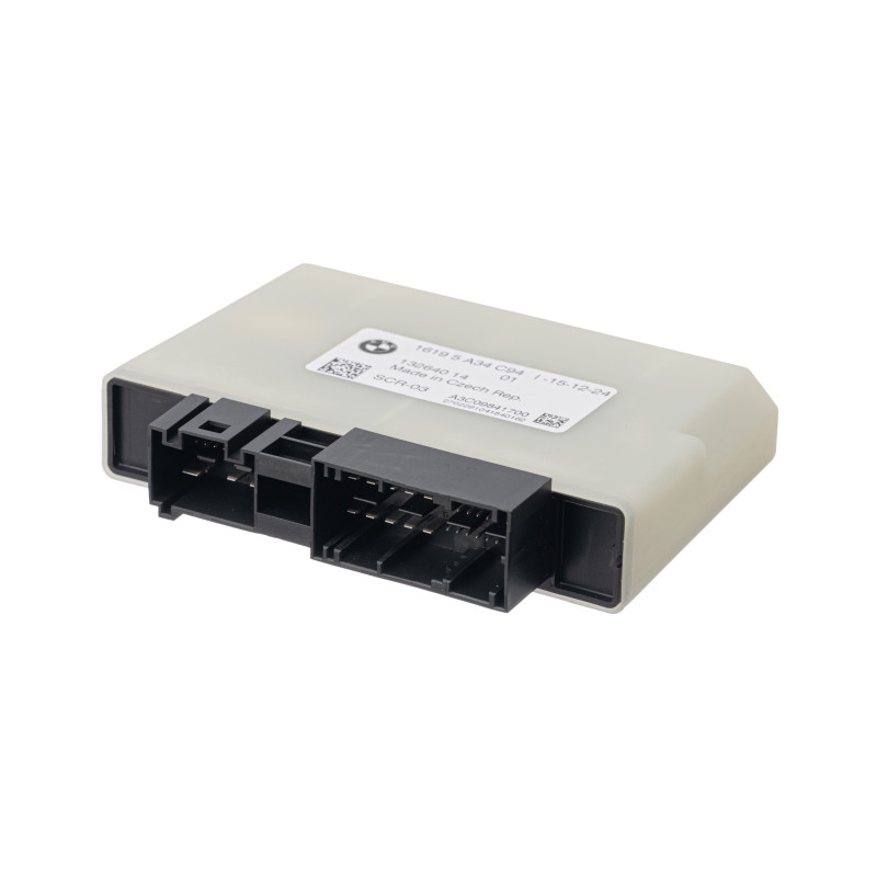 SCR control unit for BMW F39, F40, F45, F46, F48, G05 and G07 SCR control unit for BMW F39, F40, F45, F46, F48, G05 and G07