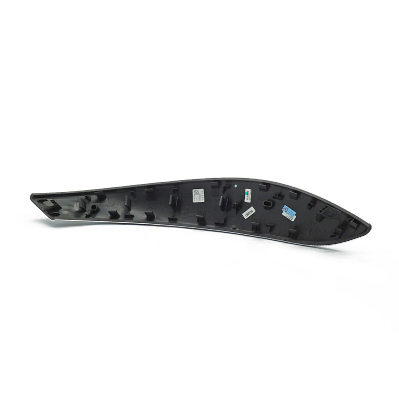 Aluminiumabdeckung für den Türgriff, rechts, BMW F30, F31, F32, F36, F80 Aluminiumabdeckung für den Türgriff, rechts, BMW F30, F31, F32, F36, F80