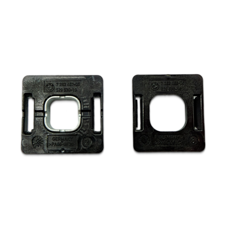 Element ślizgowy panelu bocznego przód BMW F06 F12 F13 Element ślizgowy panelu bocznego przód BMW F06 F12 F13