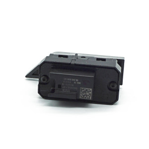 BMW G70 DLS switch