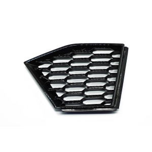 Kratka wlotu powietrza prawa BMW F44