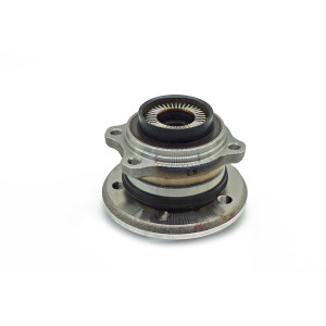 BMW G07 wheel hub with bearing