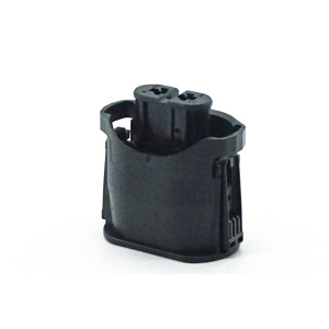 Obudowa gniazda czarna 2 POL. BMW E39 E46 E53 E60 E61 E63 E64
