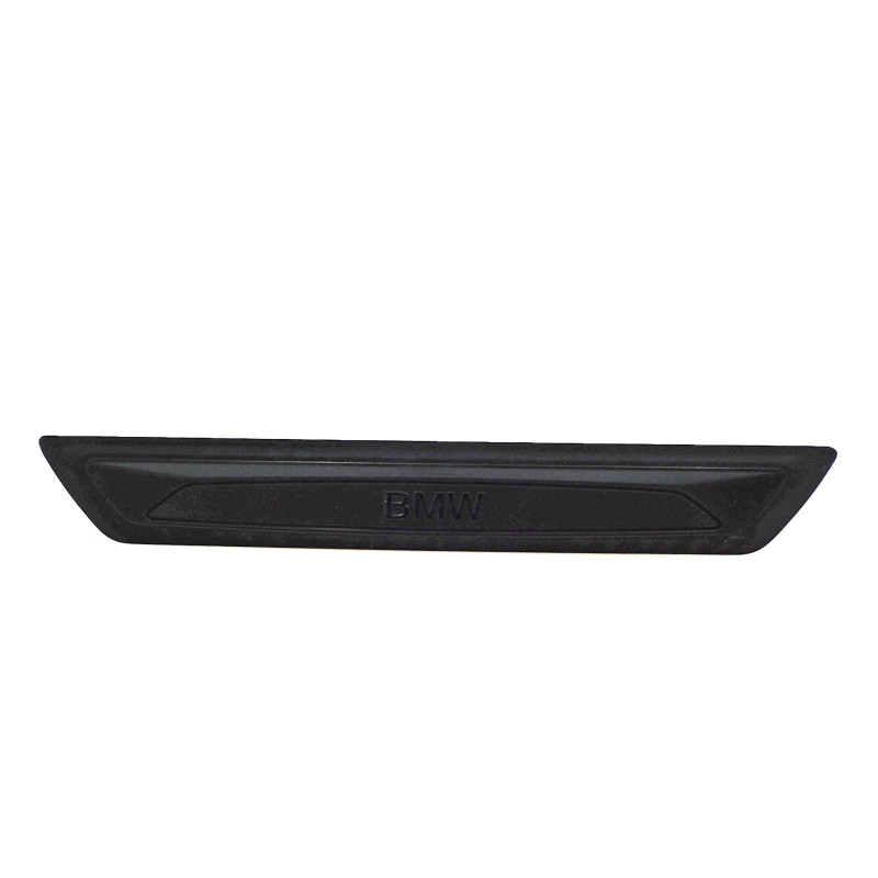 Front sill trim for BMW F20, F30, F31, F34, F36, F39 and F45 Front sill trim for BMW F20, F30, F31, F34, F36, F39 and F45