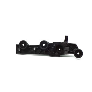 OBD-Halterung / Entriegelung der Motorhaube beim BMW E60 E61