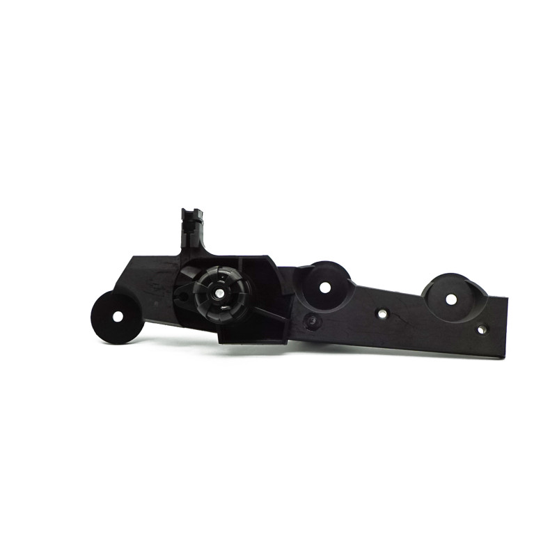 OBD-Halterung / Entriegelung der Motorhaube beim BMW E60 E61