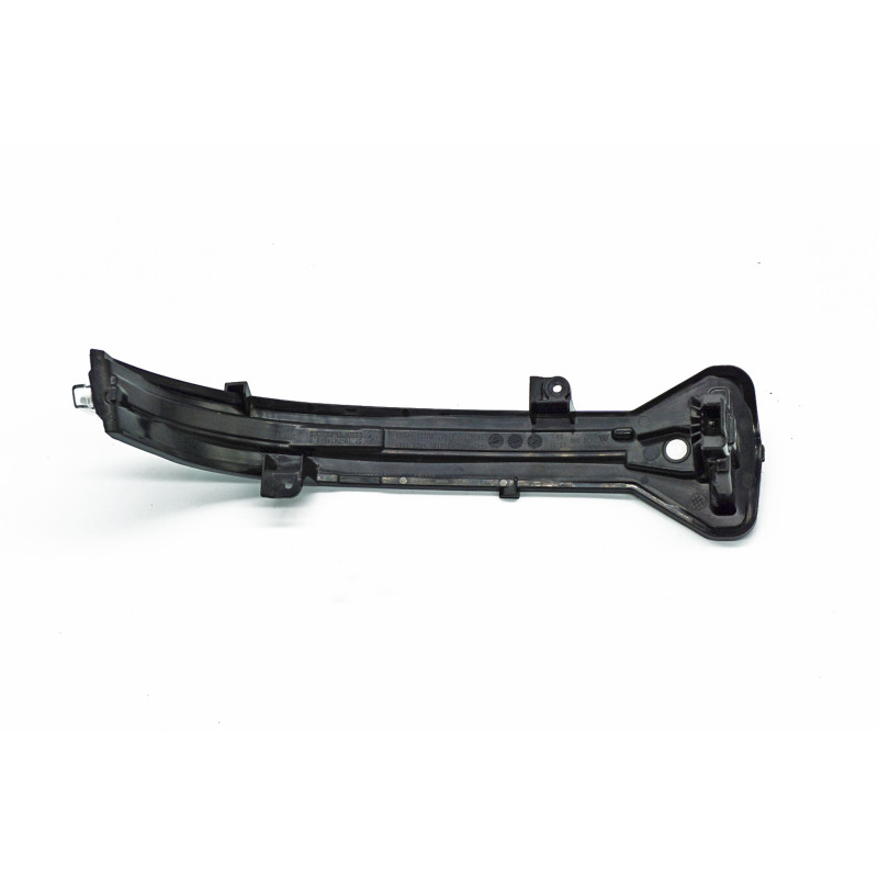 Blinker f&uuml;r den linken Au&szlig;enspiegel BMW F90, G11, G12, G14, G15, G30, G32