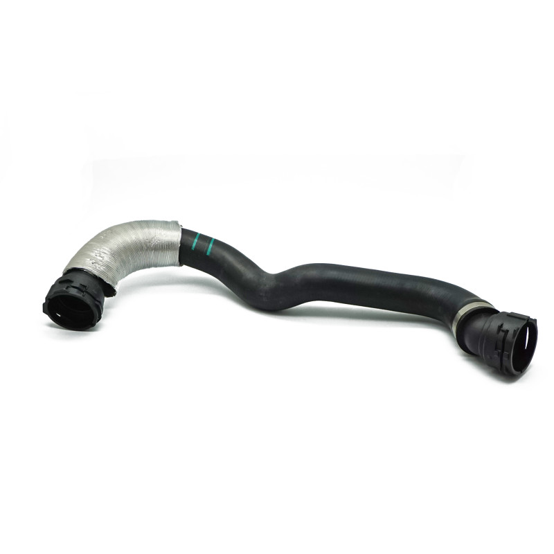 Lower radiator hose for BMW E81, E87, E88, E91 and E93 thermostats